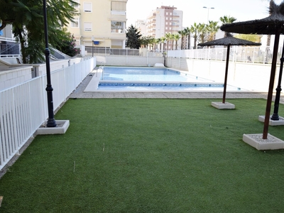 Apartamento en venta en Puerto Deportivo, Guardamar del Segura, Alicante