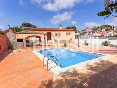 Casa en venta de 202 m² Calle del Clavell, 43719 Bellvei (Tarragona)