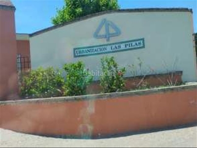 Chalet en calle macarena chalet con 4 habitaciones con parking, piscina, calefacción y aire acondicionado en Valencina de la Concepción