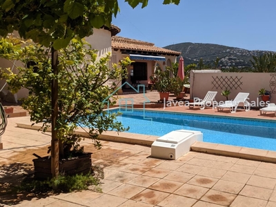 Chalet en venta en Moraira, Teulada-Moraira, Alicante