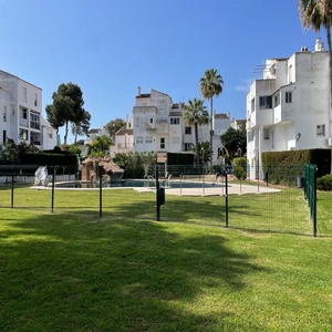 Pareado en venta en Ricardo Soriano, Marbella, Málaga