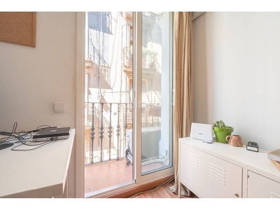 Piso en riereta 7 excelente piso en venta en calle riereta en Barcelona