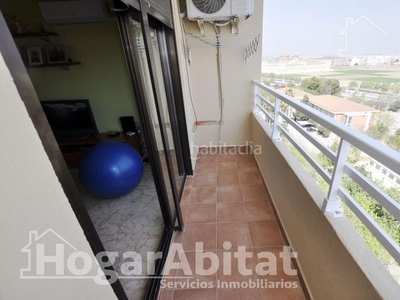 Piso exterior con balcón, trastero y ascensor en Els Orriols Valencia
