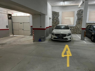 Plaza De Parking en venta en Santander de 20 m2
