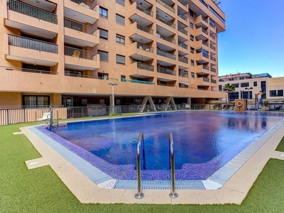 Ático en venta en paseo Serra D'espadá de 2 habitaciones con terraza y piscina