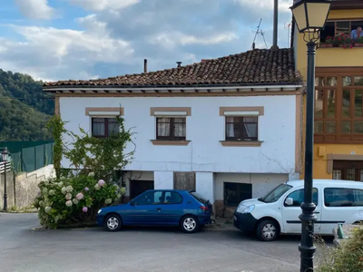Casa adosada en venta en Calle Jesús Arango, 4 en Santolaya por 45,000 €