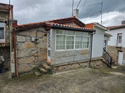 Casa adosada en venta en Rúa de Santo, 17 en Lagoas por 50,000 €