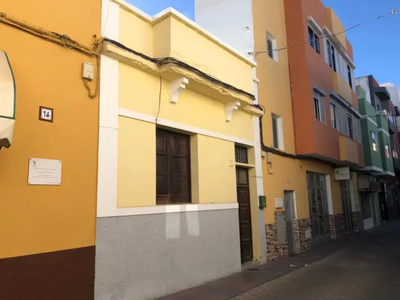 Casa en venta en Calle de Ruiz en Centro por 189,000 €