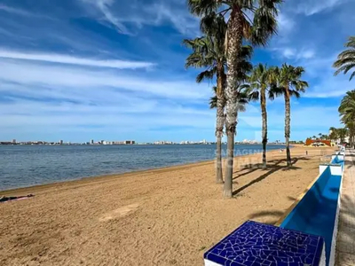 Piso en venta en Avenida Playa Honda en Playa Paraíso-Playa Honda por 119,900 €