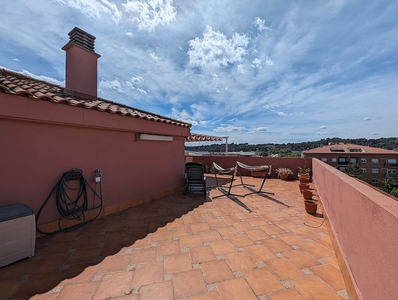 Venta de dúplex en Sant Miquel - Tres Torres de 3 habitaciones con terraza y piscina