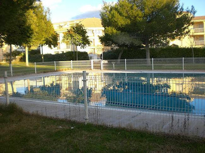 Venta de piso con piscina y terraza en Universidad (Ciudad Real), FRENTE UNIVERSIDAD PISCINA