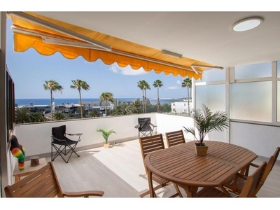 928REALTY te ofrece en exclusiva, este espectacular apartamento con vistas al mar y a las dunas.