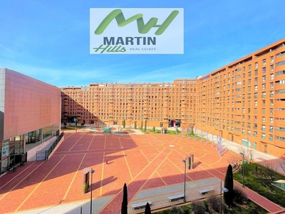 Alquiler de piso en Antigua Estación FFCC - San Agustín de 3 habitaciones con garaje y muebles