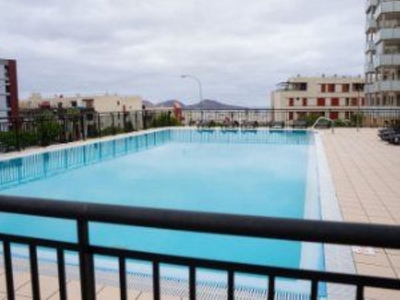 Alquiler de piso en Las Torres de 2 habitaciones con terraza y piscina