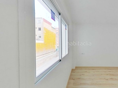 Alquiler piso en c/ sebastian de eslava solvia inmobiliaria - piso en Málaga