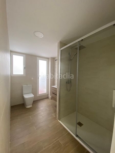 Alquiler piso en calle colón coqueto piso vacío, de 3 habitaciones y 1 baño en burjasot. en Burjassot