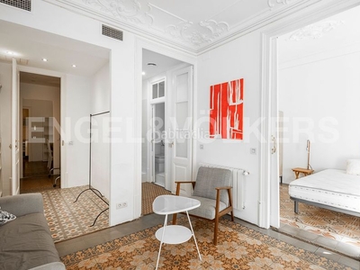 Alquiler piso fantástico piso reformado en pintor fortuny en Barcelona