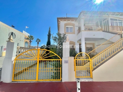 Apartamento bajo en venta en Torrevieja