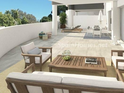 Apartamento en venta en Montemar, Torremolinos