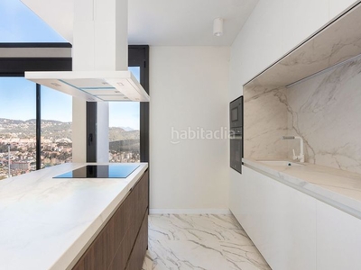Casa con 3 habitaciones con calefacción, aire acondicionado y vistas a la montaña en Cervelló