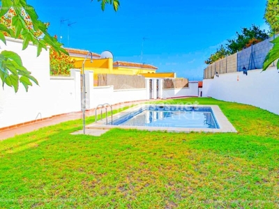 Casa pareada en venta en Urbanización Santa Rosa, Torrox