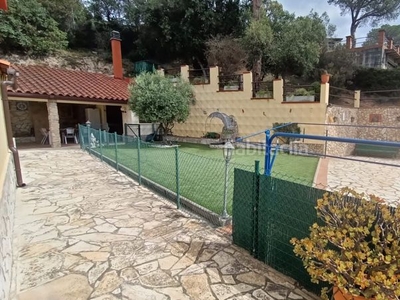 Casa ¡reservada!
maravillosa casa con piscina en exclusiva en urbanización en Vidreres