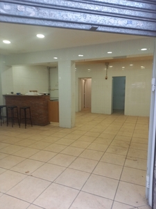 Local comercial en Alquiler en Badalona Barcelona SISTRELLS