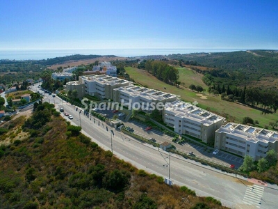 Piso ático en venta en Estepona