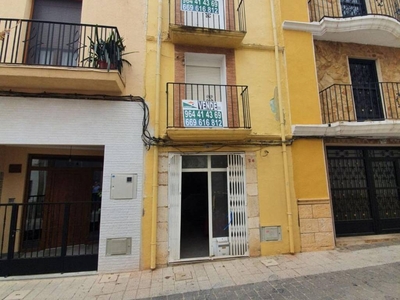 Venta Casa rústica en Calle Desamparados 24 Alcalà de Xivert-Alcossebre. Buen estado 220 m²