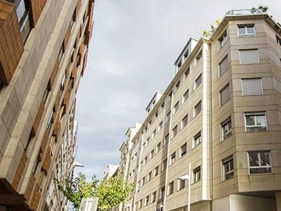 Venta de piso en Centro - Echegaray de 2 habitaciones con garaje y calefacción
