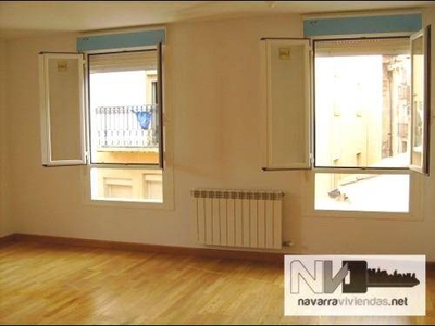 Venta Piso Calahorra. Segunda planta con terraza