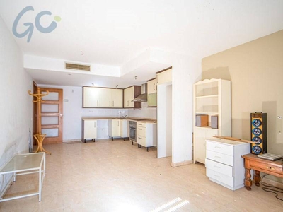 Venta Piso Canet de Mar. Piso de tres habitaciones Buen estado planta baja