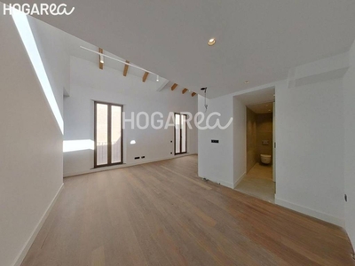 Venta Piso en Calle Santa Maria. Igualada. Buen estado segunda planta con balcón