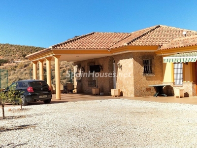 Villa en venta en Las Encebras-Torre del Rico-Cañada del Trigo, Jumilla
