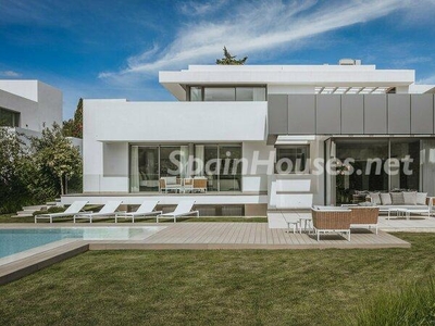 Villa en venta en Villacana-Costalita-Saladillo, Estepona