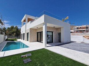 Chalet en venta en Finestrat, Alicante