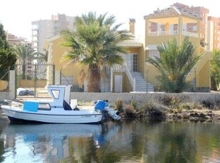 Chalet en venta en La Manga del Mar Menor, Murcia