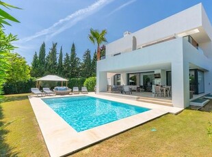 Villa en Estepona, Málaga provincia