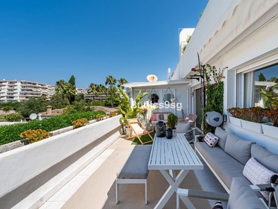 Apartamento en venta en Guadalmina, Marbella, Málaga