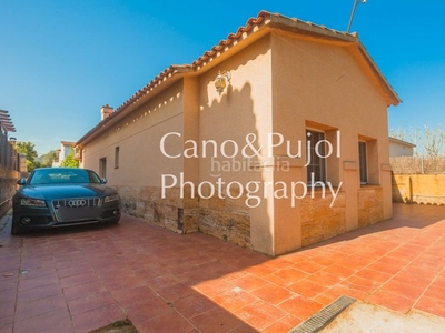 Casa con 3 habitaciones con parking, piscina, calefacción y aire acondicionado en Sant Cugat del Vallès