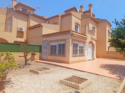 Chalet en venta en Aguas Nuevas, Torrevieja, Alicante