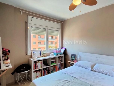 Piso amplio piso de 3 habitaciones en zona céntrica en perfecto estado en Sabadell