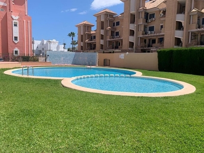 Piso en alquiler en calle Les Marines de 2 habitaciones con terraza y piscina