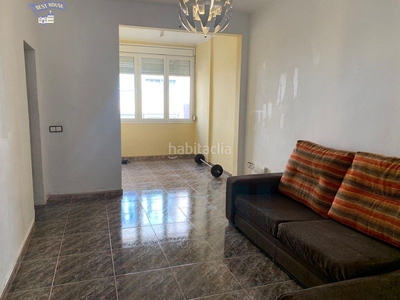 Piso oportunidad piso de 3 habitaciones zona Campoamor!!! en Sabadell