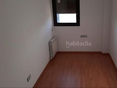 Planta baja piso en venta en calle josep lladanosa, , lérida en Alfarràs