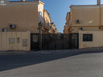 Venta Casa unifamiliar en Federico Garcia Lorca 37 Las Gabias. 95 m²