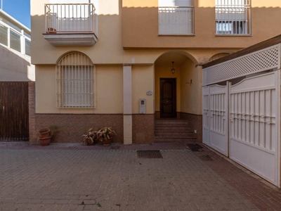 Venta Casa unifamiliar en San Juan Las Gabias. 94 m²