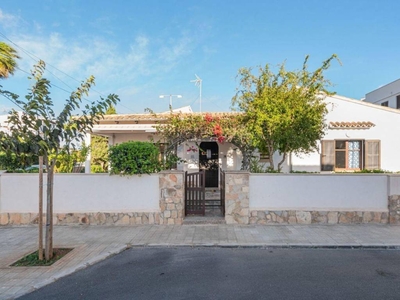 Venta Chalet en Calle Sant Francesc d'Assis Ses Salines. Buen estado plaza de aparcamiento 457 m²