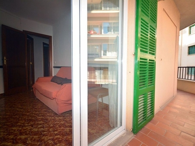 Venta de piso en Arxiduc - Bons Aires de 5 habitaciones con terraza y balcón