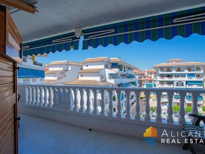 Apartamento en venta en Los Europeos, Torrevieja, Alicante